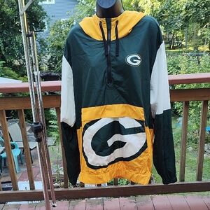 NFL Team Apparel Green Bay Packers Nylon Hooded Quarter Zip Shell